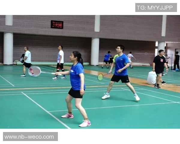 王秀英亲授羽毛球技巧与心得体会助你提升球技的秘密分享