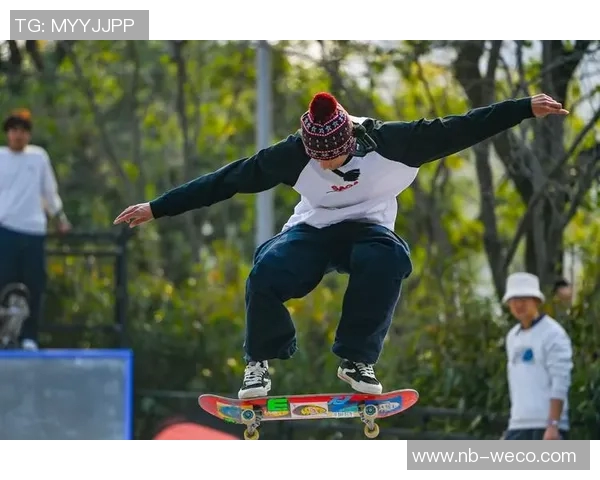 重庆滑板队展现卓越灵活性荣登全国第二名的荣耀时刻